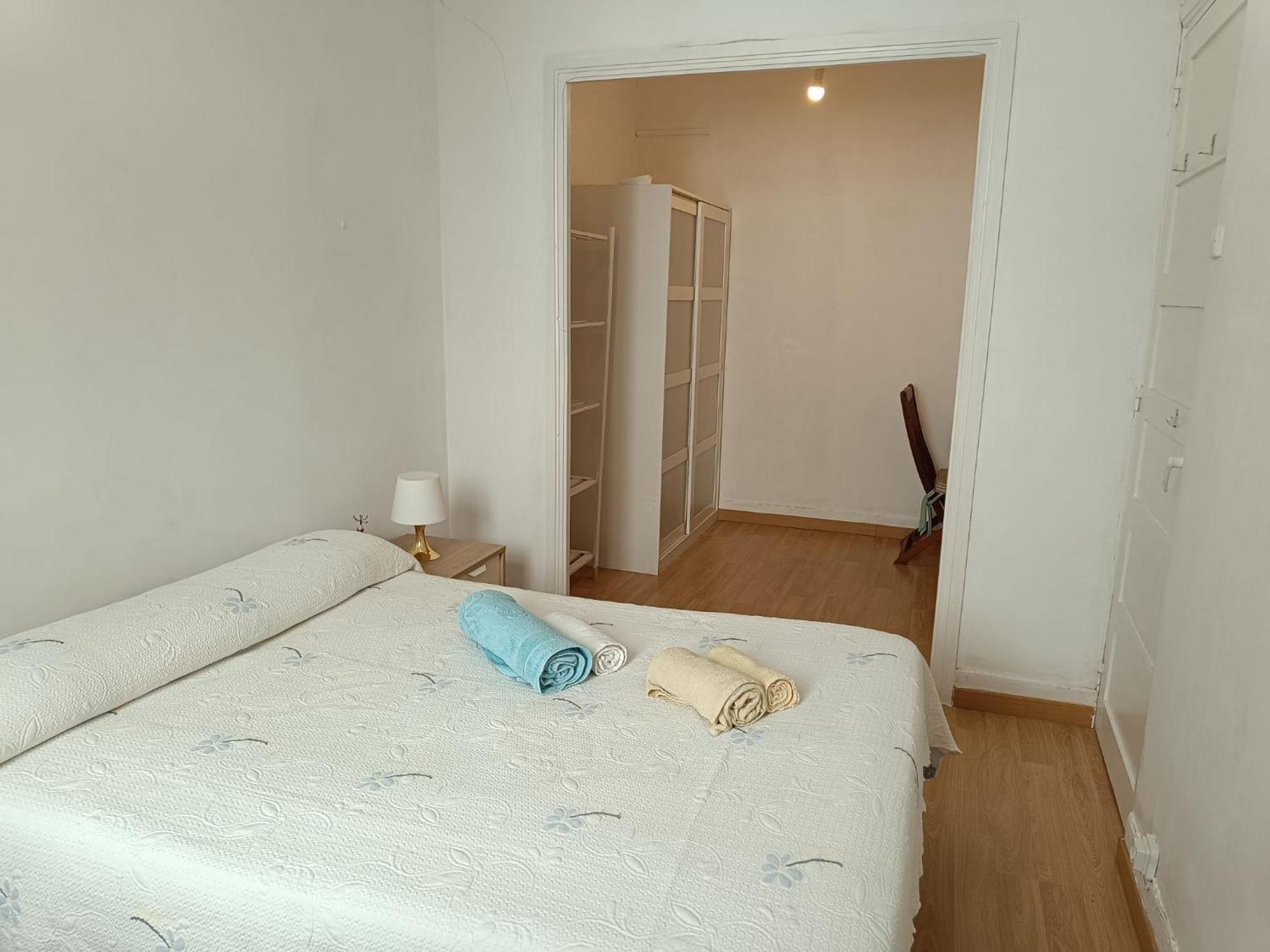 Апартаменты Piso Antiguo, Muebles Viejos, Muy Sencillo, Alquilado En Invierno A Estudiantes, Sin Ascensor, Cocina Antigua A Gas, Edificio Muy Antiguo Ла-Корунья Экстерьер фото